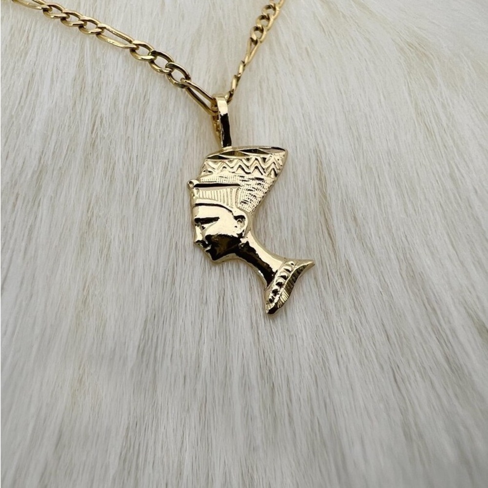 14k solid Yellow Gold Egyptian Queen Pendant Charm - Chain not included.